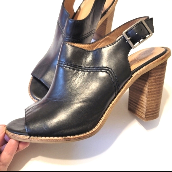 Madewell Shoes - Madewell leather heels Size 9.5